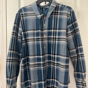 Lee women’s Teal and White Plaid Button-Down Shirt